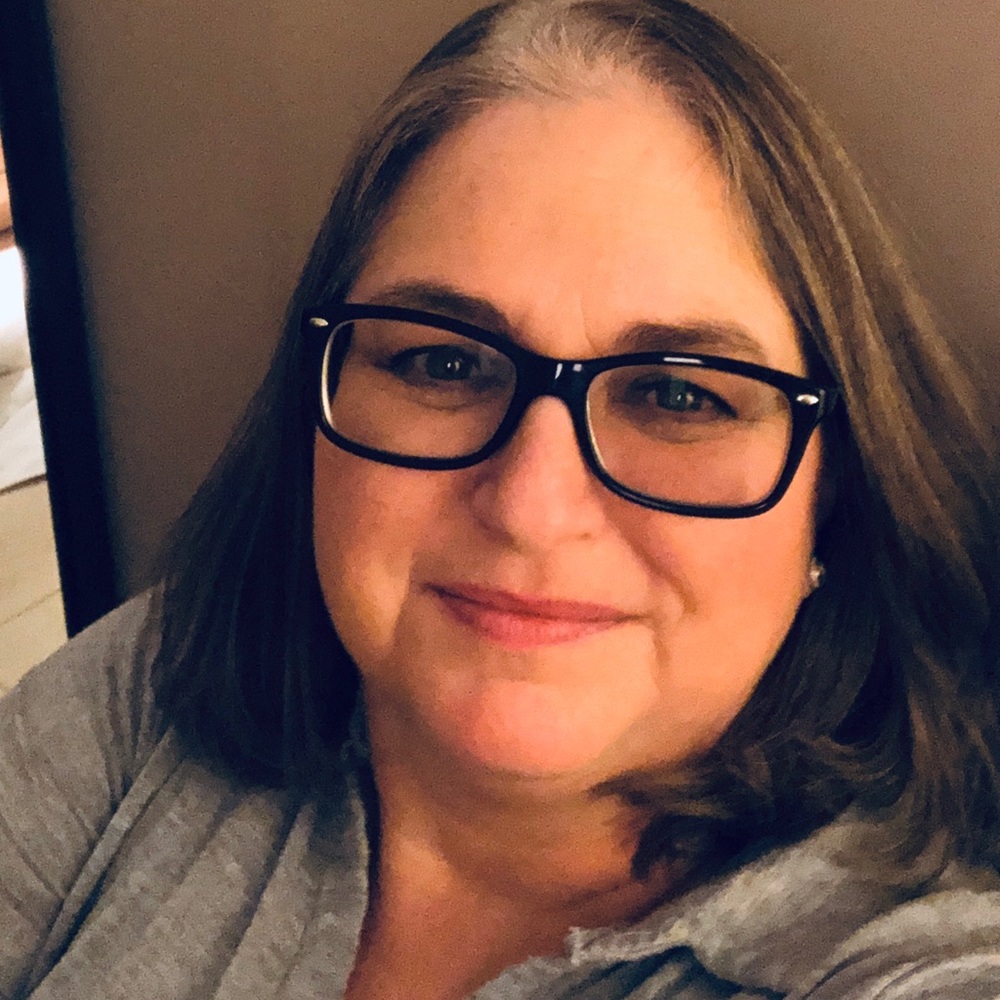 Meet your Posher, Kelli